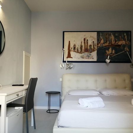 Casa Saba Bed & Breakfast Орозеи Стая снимка