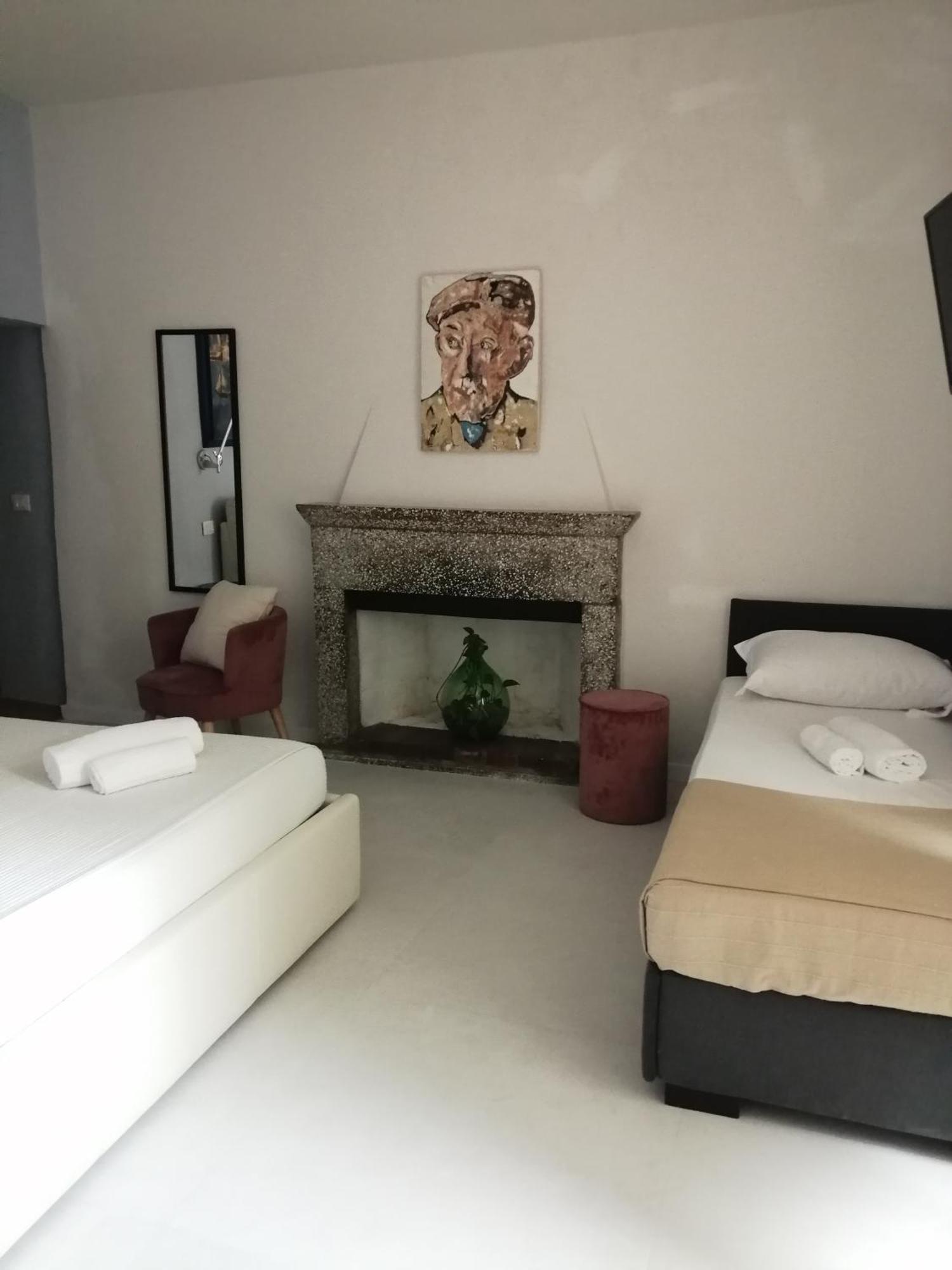 Casa Saba Bed & Breakfast Орозеи Стая снимка
